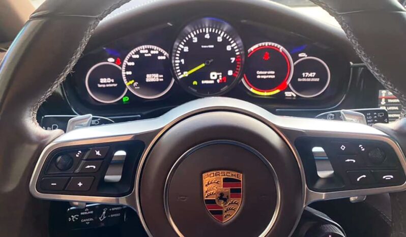 Porsche Panamera Sport Turismo4 E-Hybrid completo